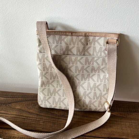MICHAEL Michael Kors Bags Michael Kors Vanilla Crossbody Poshmark